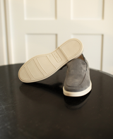 Genua Plain V - Gray