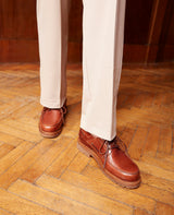 Miami Plain V - Reddish Brown