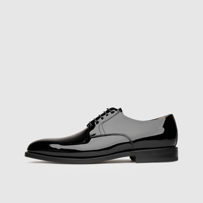 Text: Men's smoking shoes