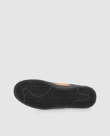 Unique 214 - Black