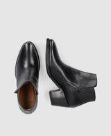 Unique 462 - Black