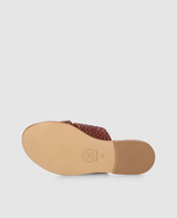Unique 699 - Brown