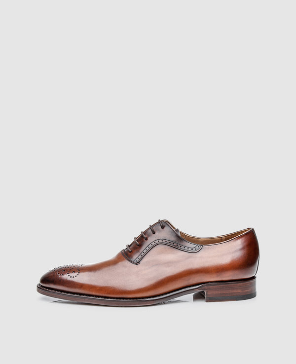 No. braun

5250 - Dark Brown/Walnut Brown