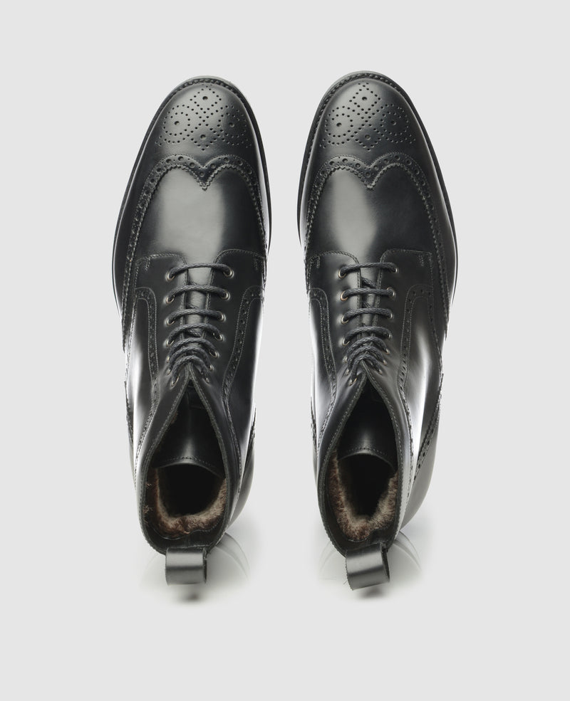 No. 671 - Black