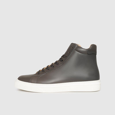 High-top sneakers for men