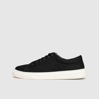 Text: Vegan shoes for women