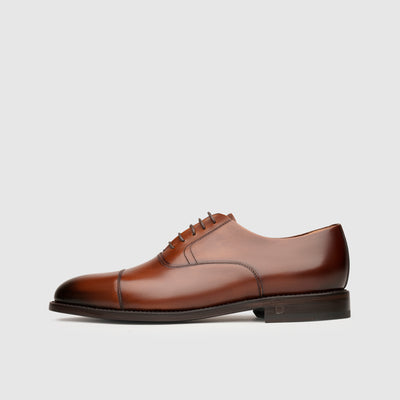 Elegant shoes for men
