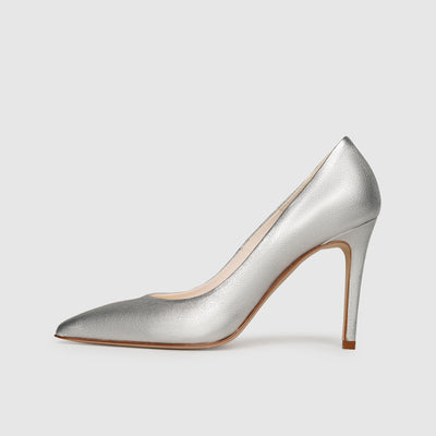 Women's shoes with heels