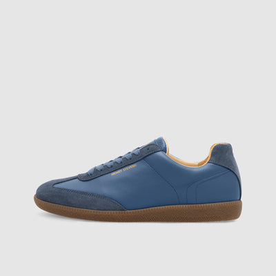 Leather sneakers for women