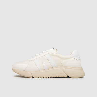 Text: Vegan shoes for women