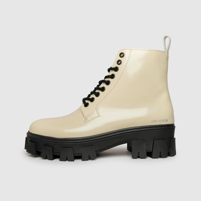High boots for women