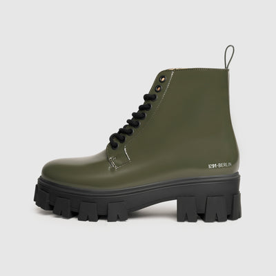 High boots for women