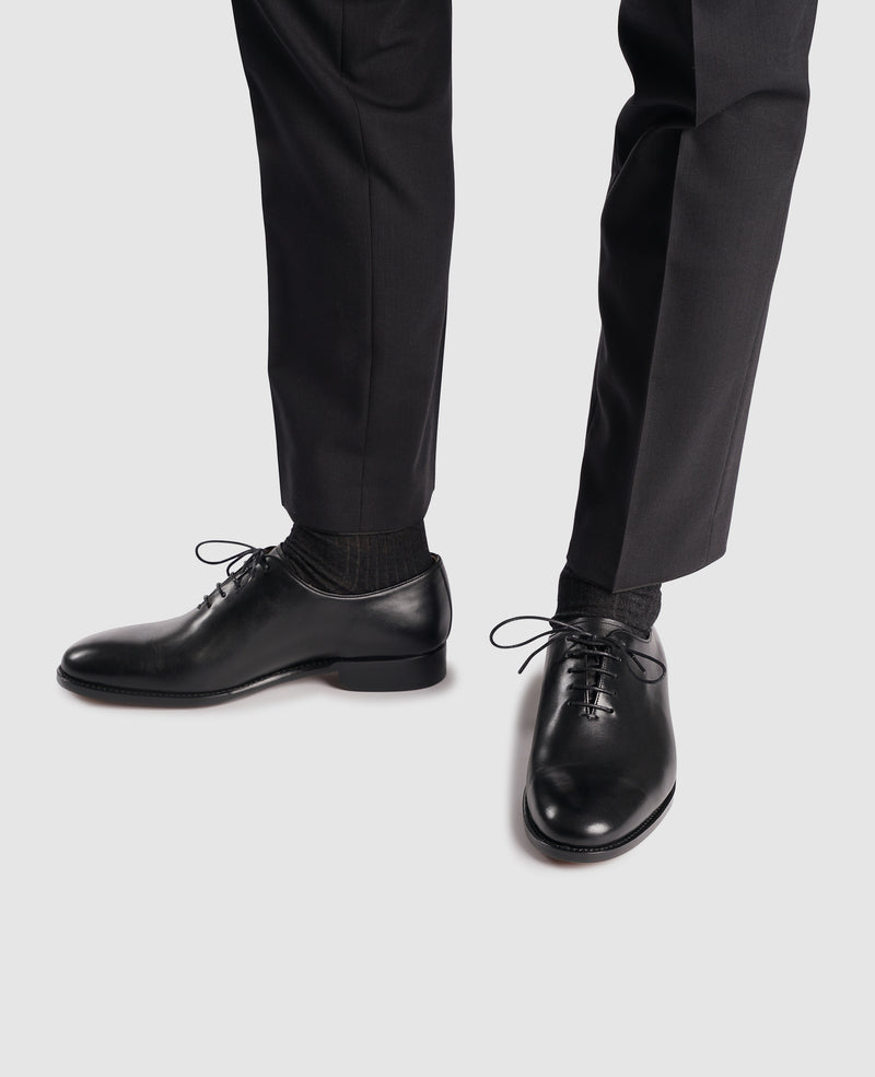No. 586 - Black
