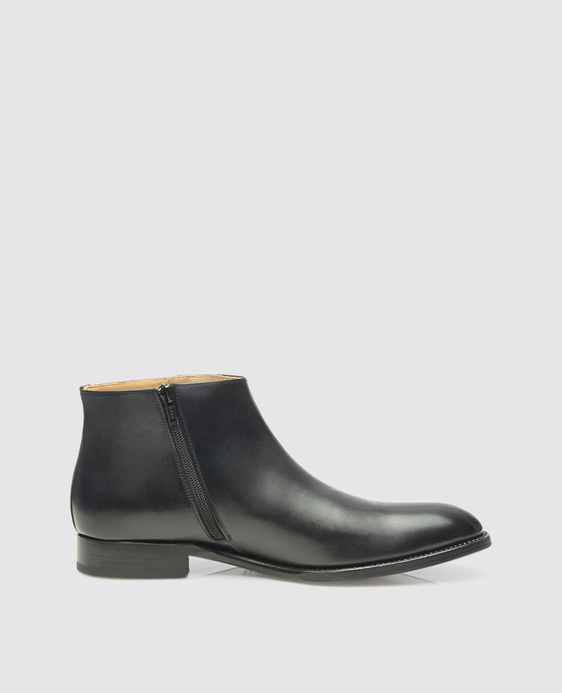 No. 606 - Black