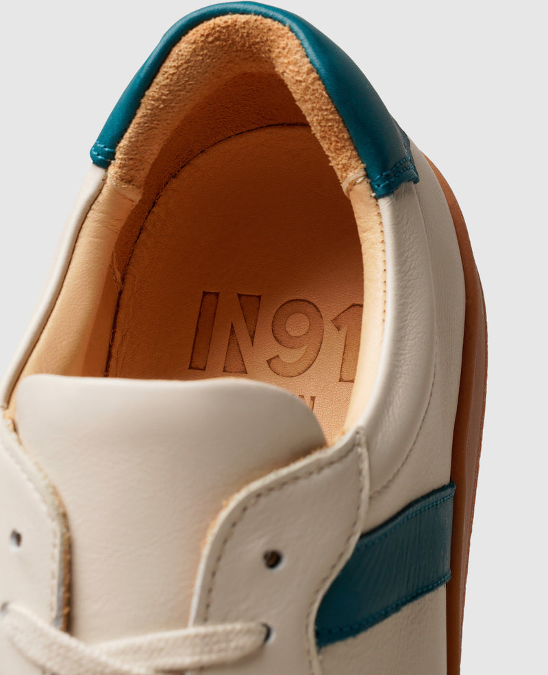 Retro Draft CC - White/Petrol