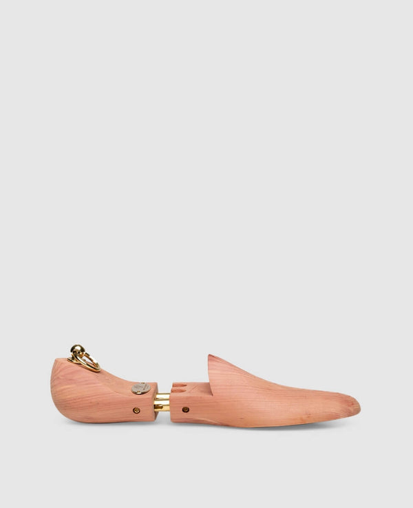 Heinrich Dinkelacker Cedar Shoe Trees